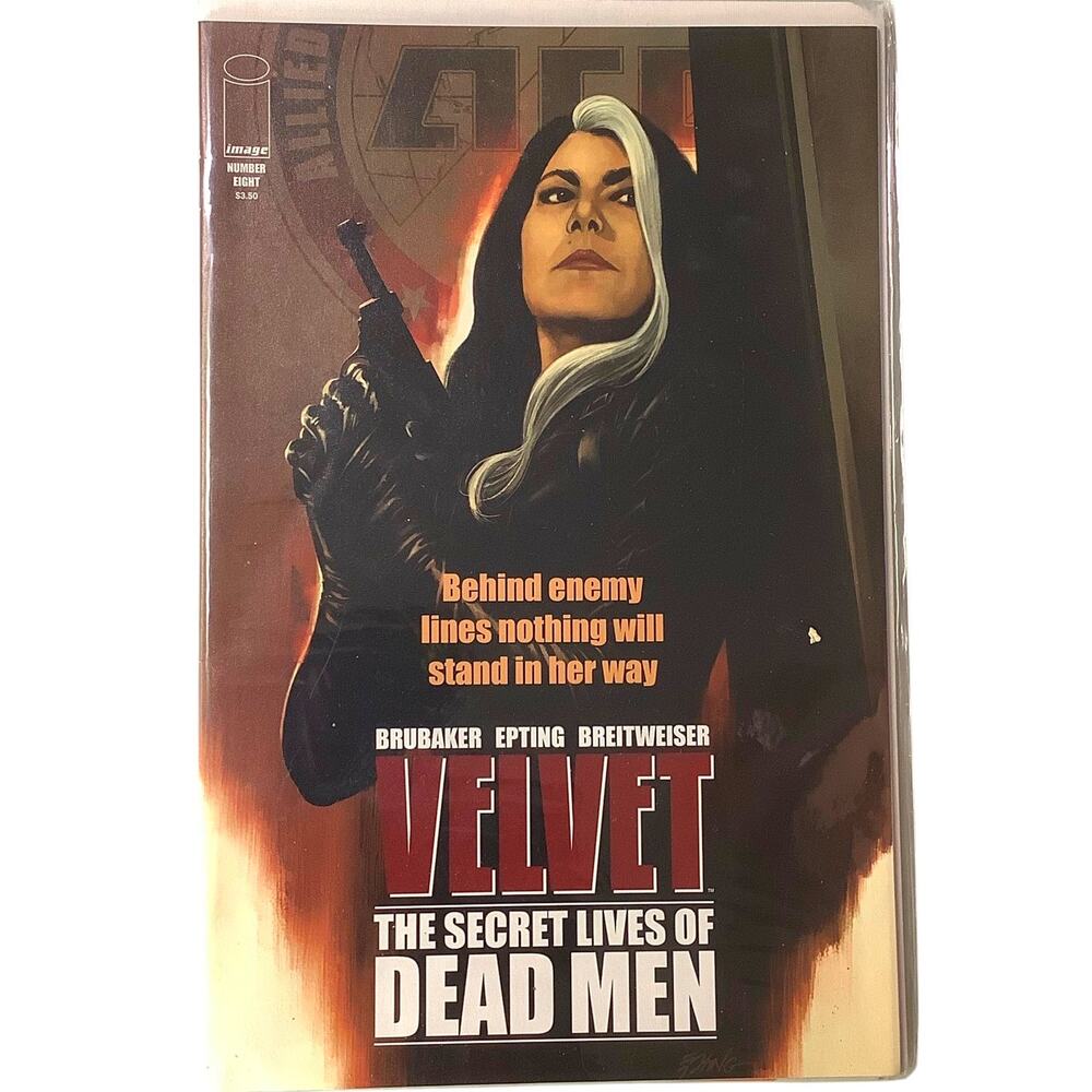 Velvet #8, The Secret Lives of Dead Men, November 2014, Image Comics, NM 9.4